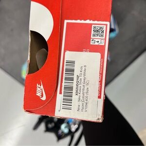 Brand New Nike Kawa Slides TD Kids Hyper Cobalt/Wolf Grey/White  Size 5C 💙 🤍